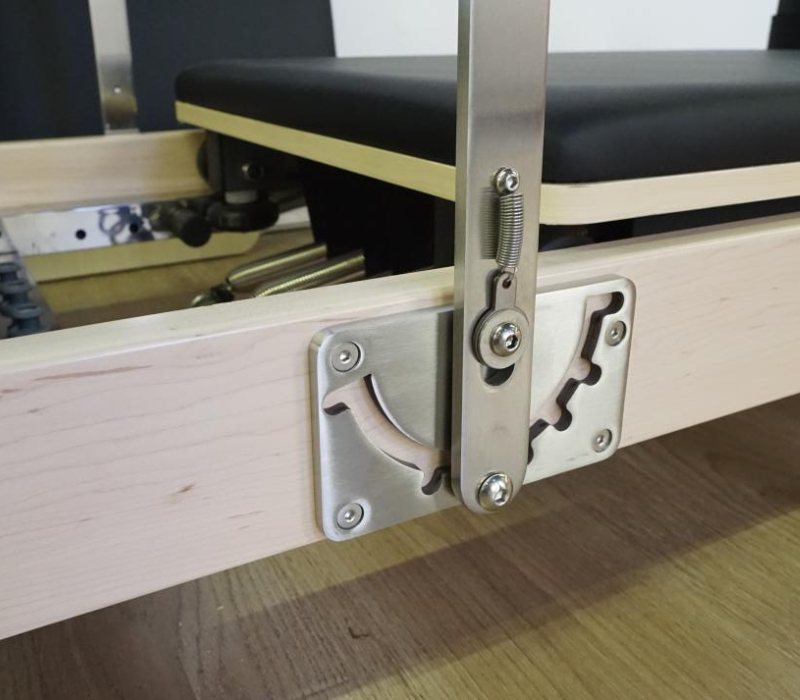 MJD-W55A Maple Wood Foldable Pilates Reformer