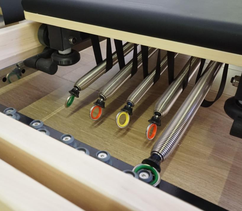 MJD-W55A Maple Wood Foldable Pilates Reformer